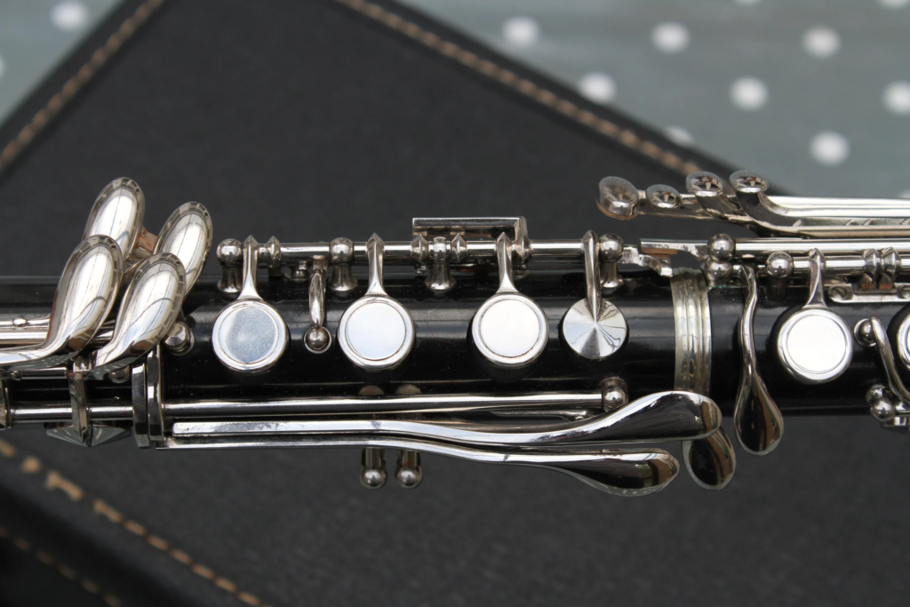 Glory Black/Gold keys B Flat review Expert